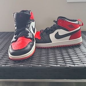 Jordan 1 shoes
